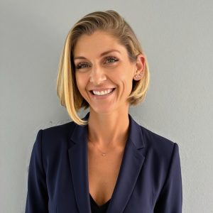 Ariel Faulkner Registered Dietitian Headshot
